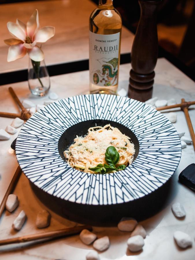Soho Boutique Hotel Dnipro Eksteriør billede