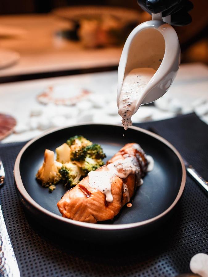 Soho Boutique Hotel Dnipro Eksteriør billede